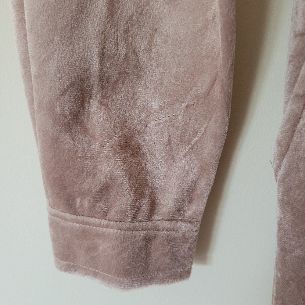 Vintage 80s Velvet Beige Tan Long Sleeve Jumpsuit Loungewear Onesie - Picture 7 of 8